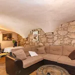 Prázdninový dům Unit_type_terraced_house With Pool 55425 Grižane